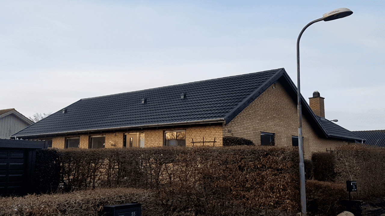 Nyt Metrotile Bond Prestige Ståltag ved Brabrand nær Århus