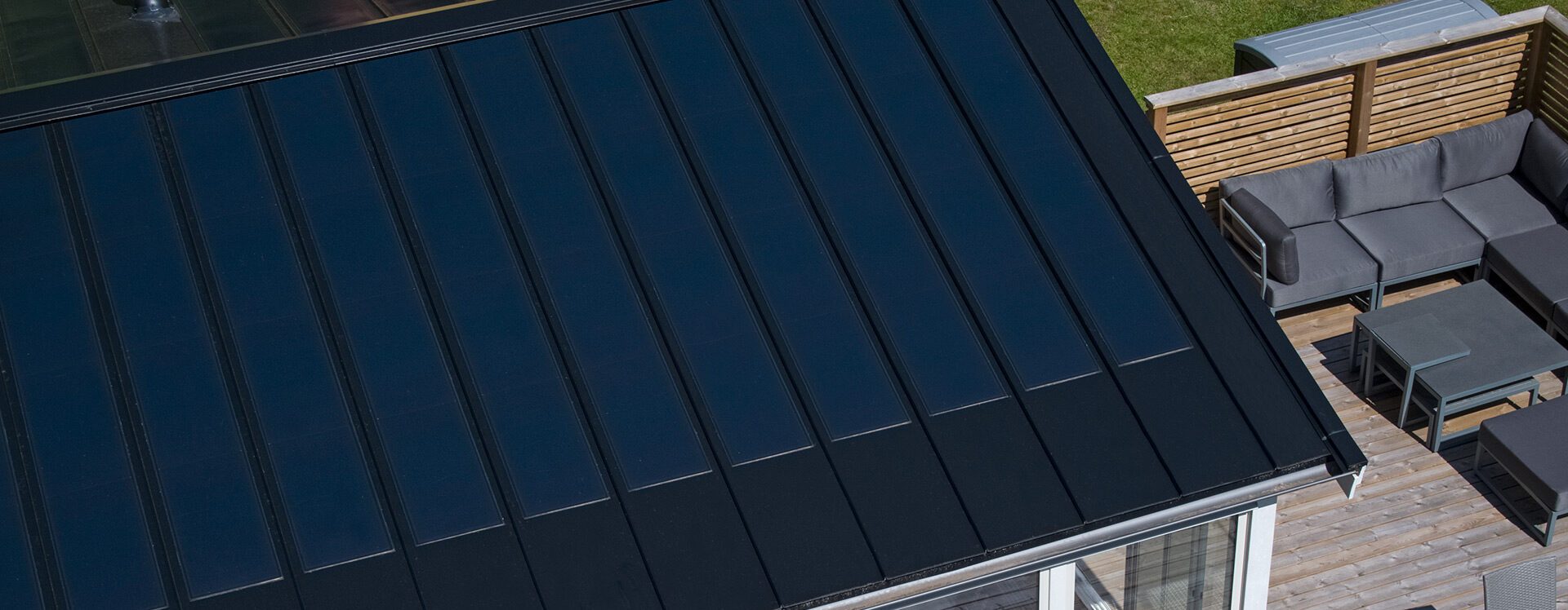 Solcelletag med indbyggede solceller