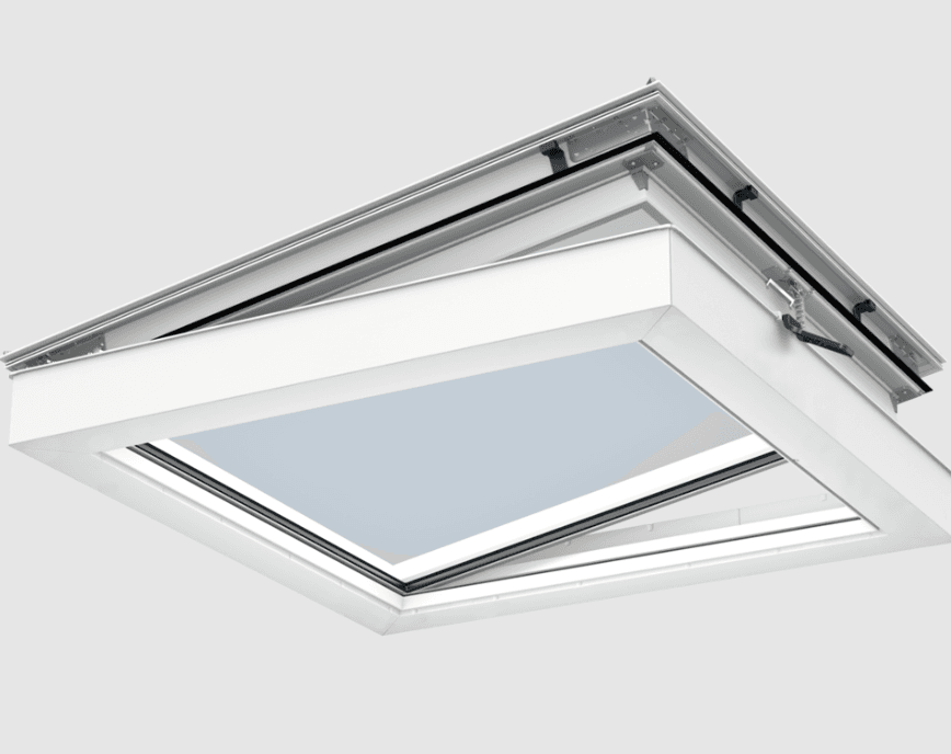 VELUX Fladtagsvindue 3-lags med elektrisk styring og fjernbetjening